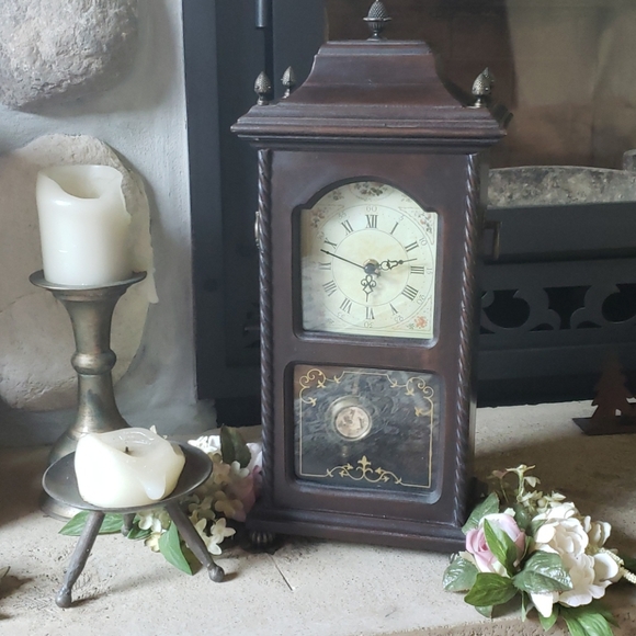 Victorian Style Clock
